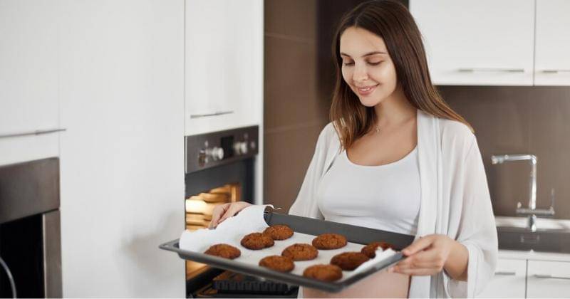 buah pir dapat menatasi nafsu makanan manis - freepik/lookstudio